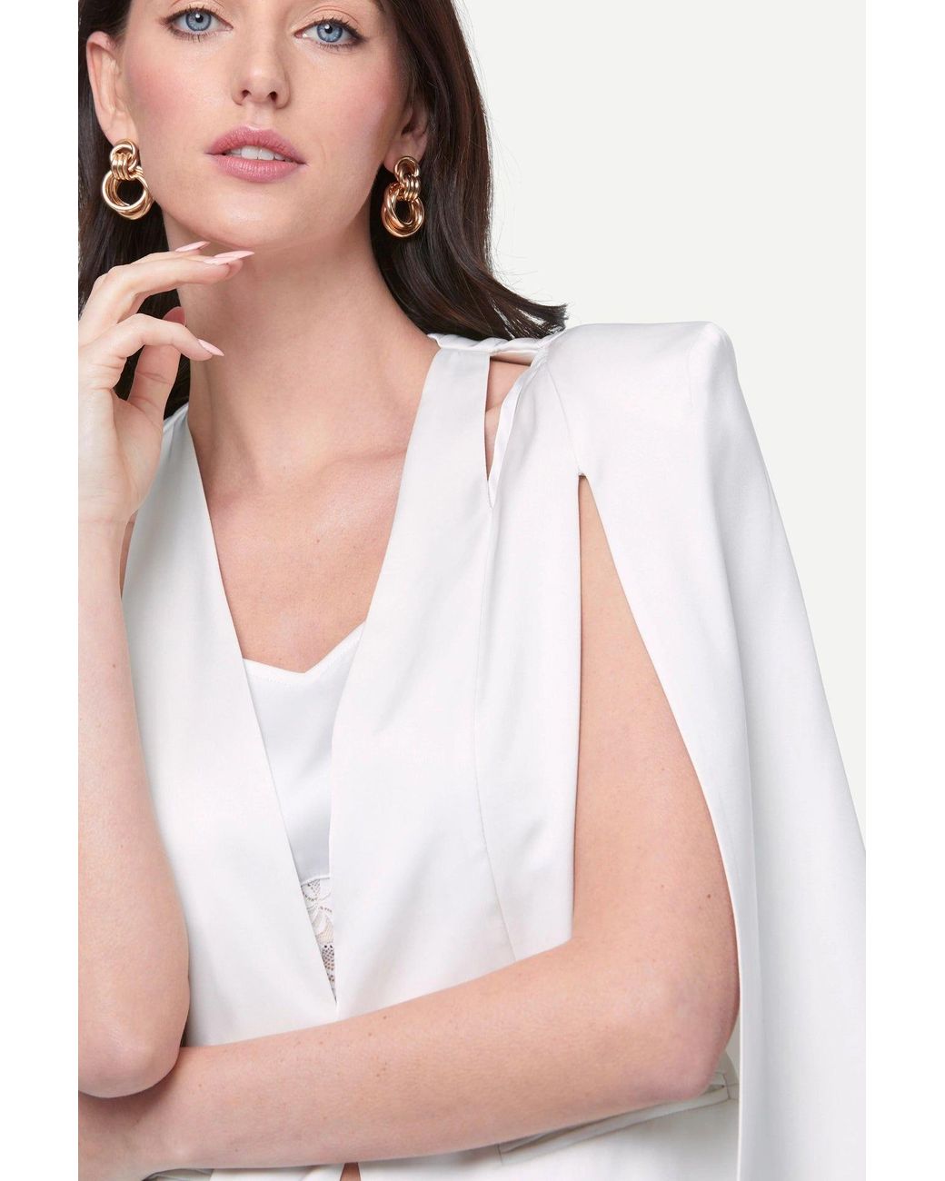 Zafur White Medinah Cape Blazer