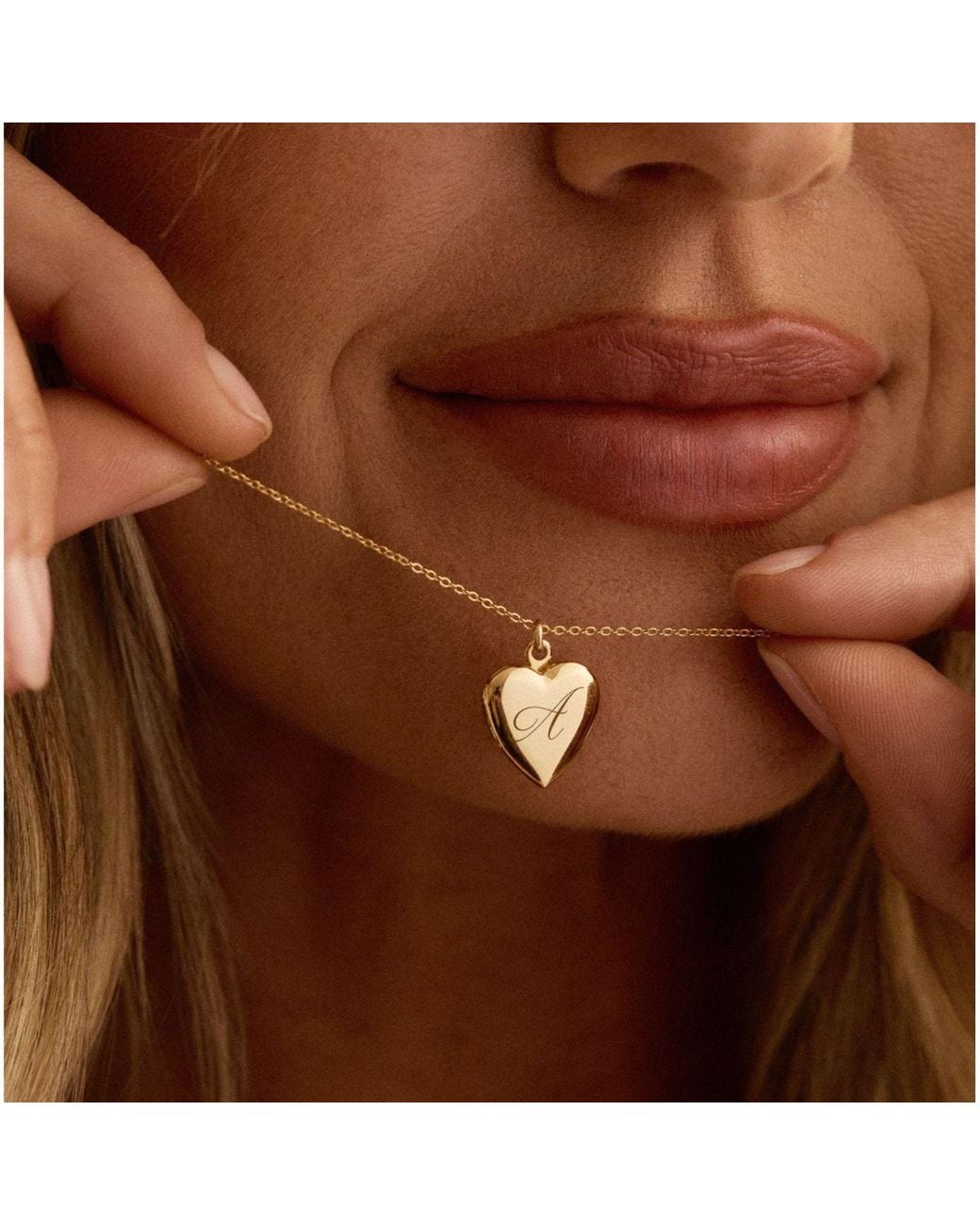 SET & STONES Metallic Roxy Initial Necklace
