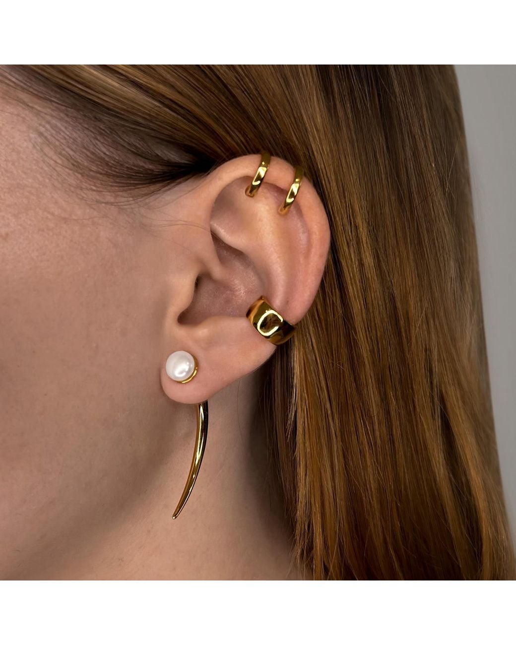 SALLY SKOUFIS White Moon Shadow Earrings With Natural Pearl