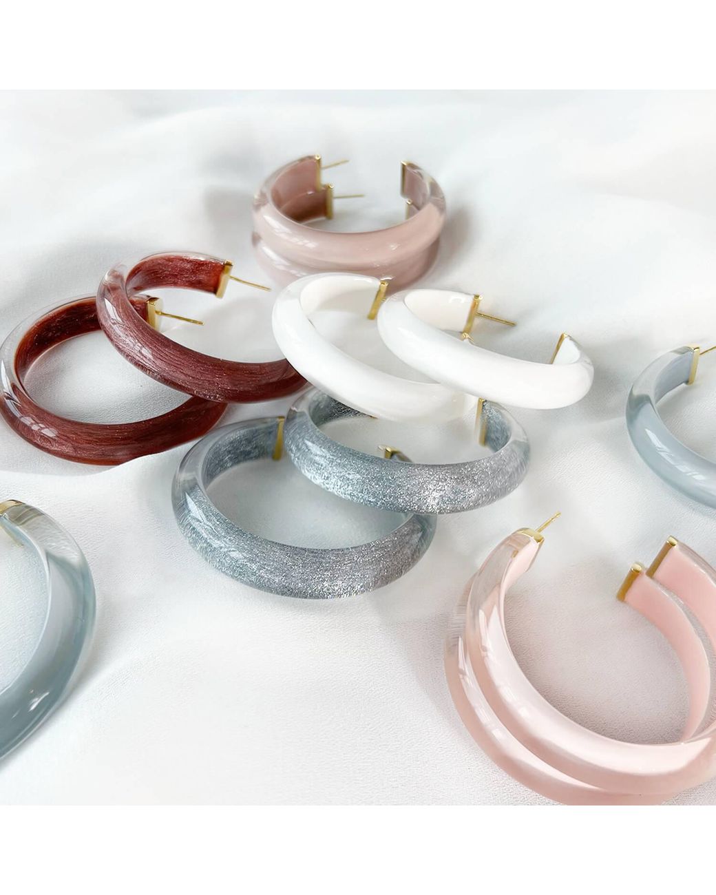 Gold & Honey White Small Clear Illusion Hoop Earrings