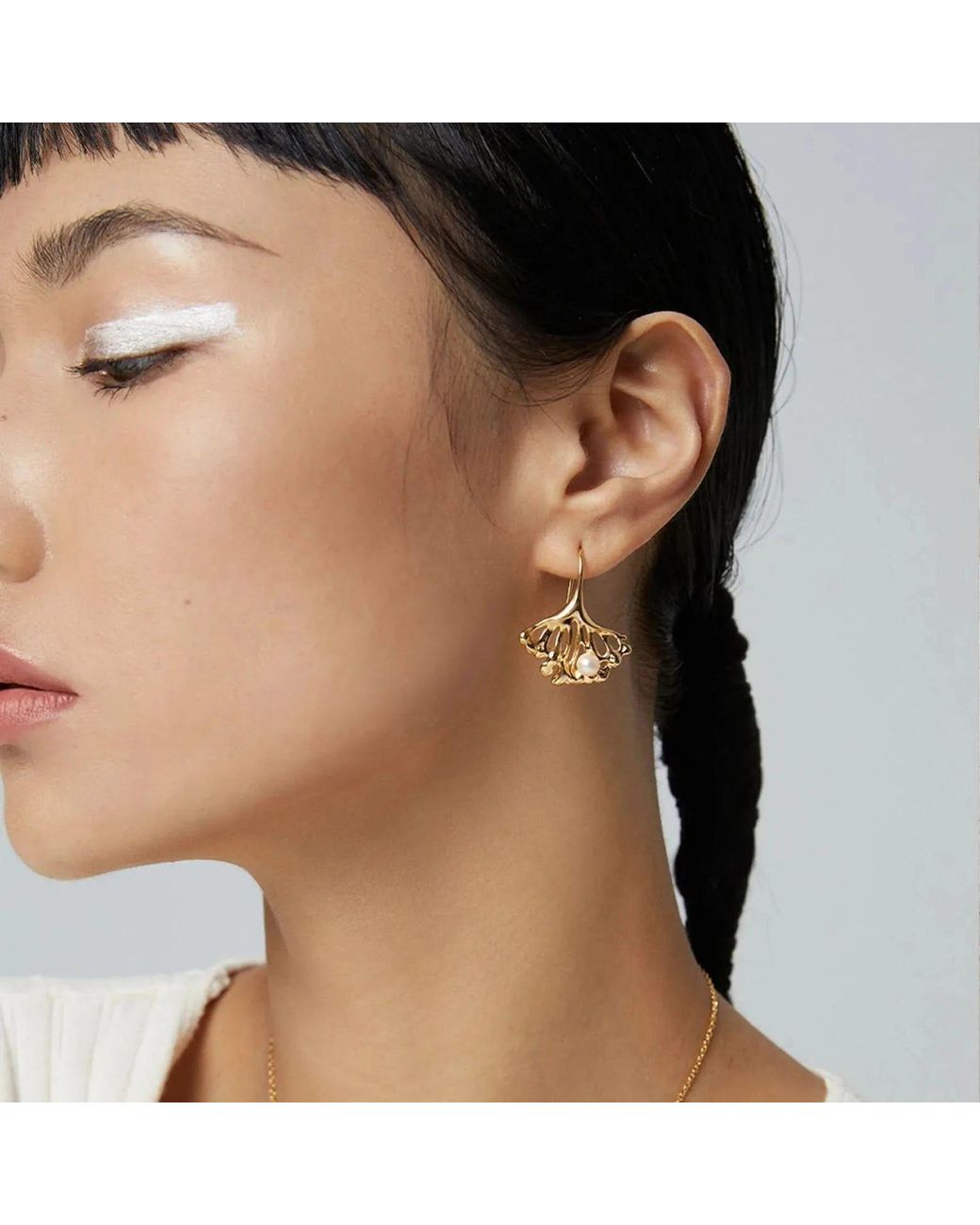 Angel Barocco Metallic Ginkgo Leaf Pearl Earrings