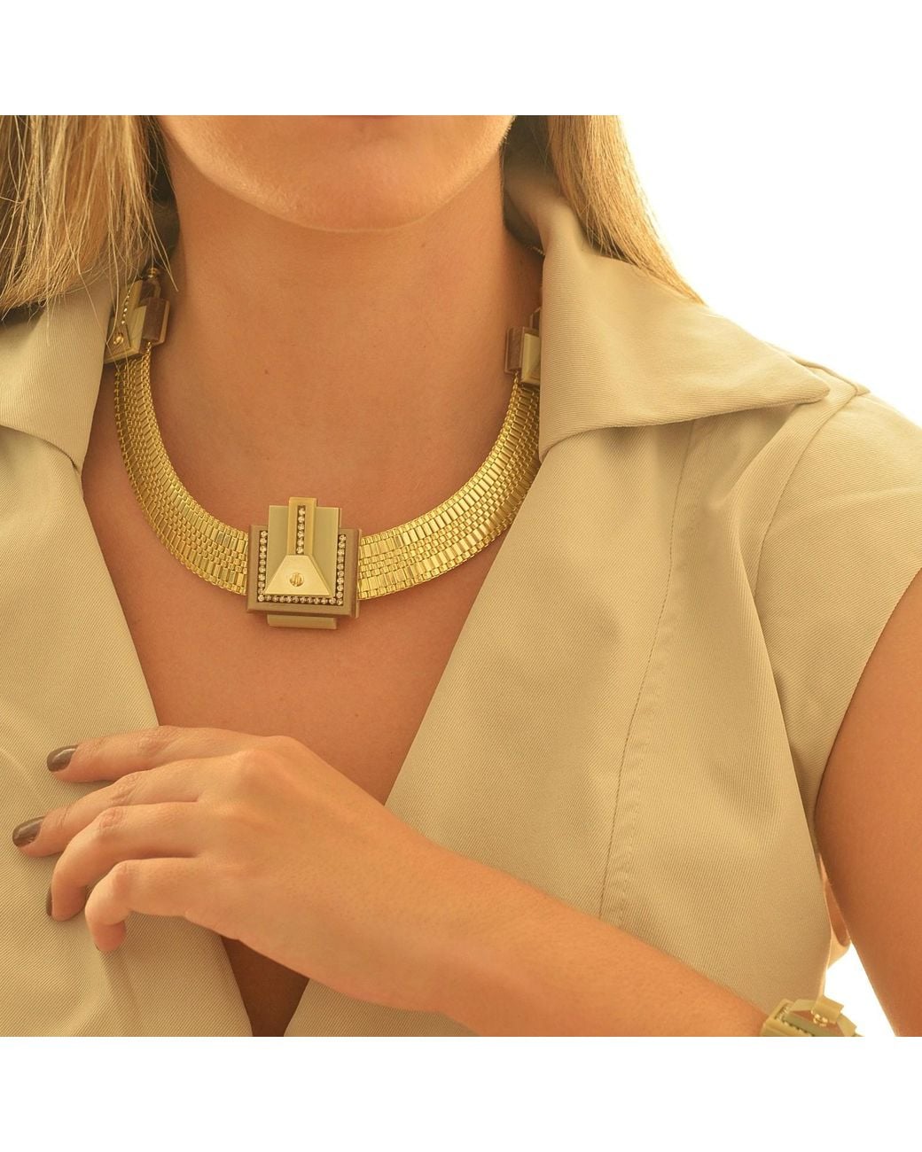 Gissa Bicalho Metallic Necklace Trapezes
