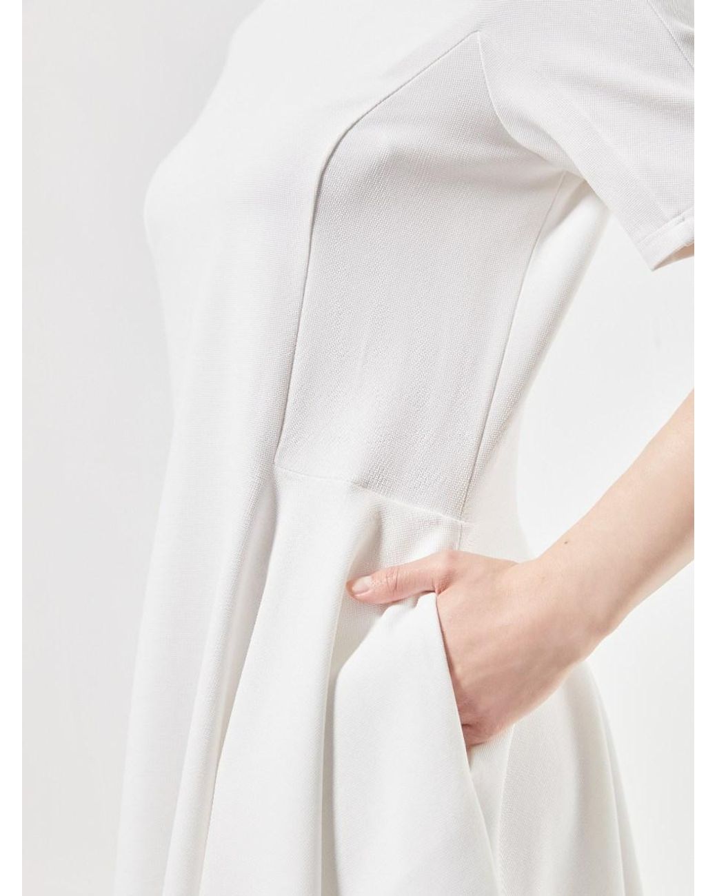 Helene Galwas White Funda