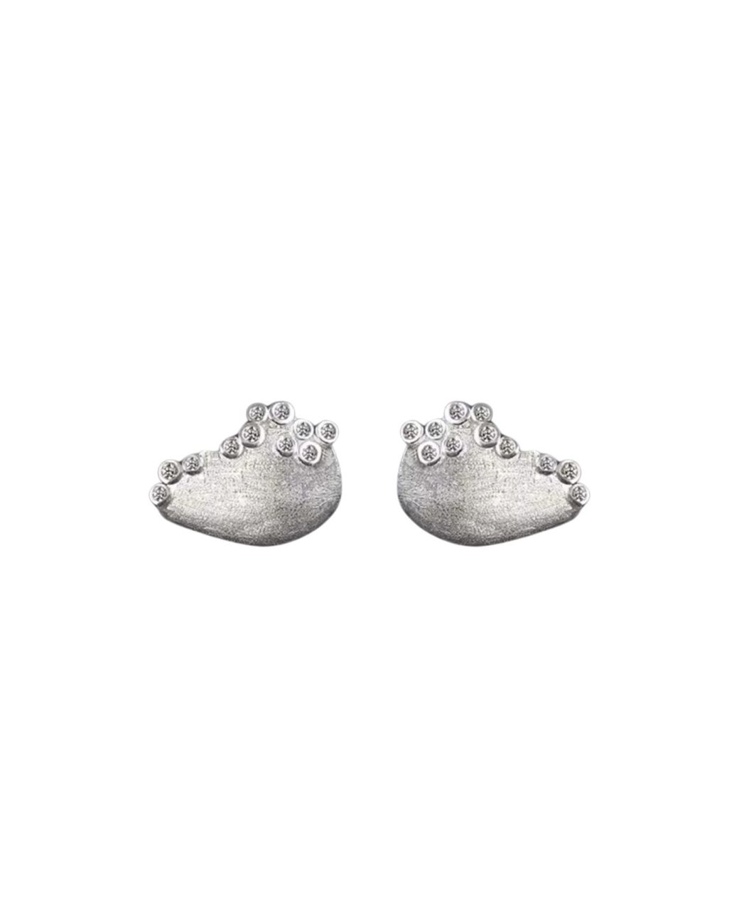 The Link Between Metallic Ear Grill For Lobe Pair