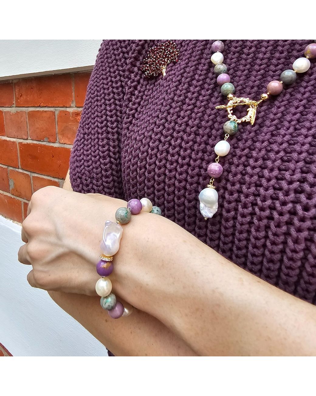 Farra Metallic Gemstone With Baroque Pearl Bracelet