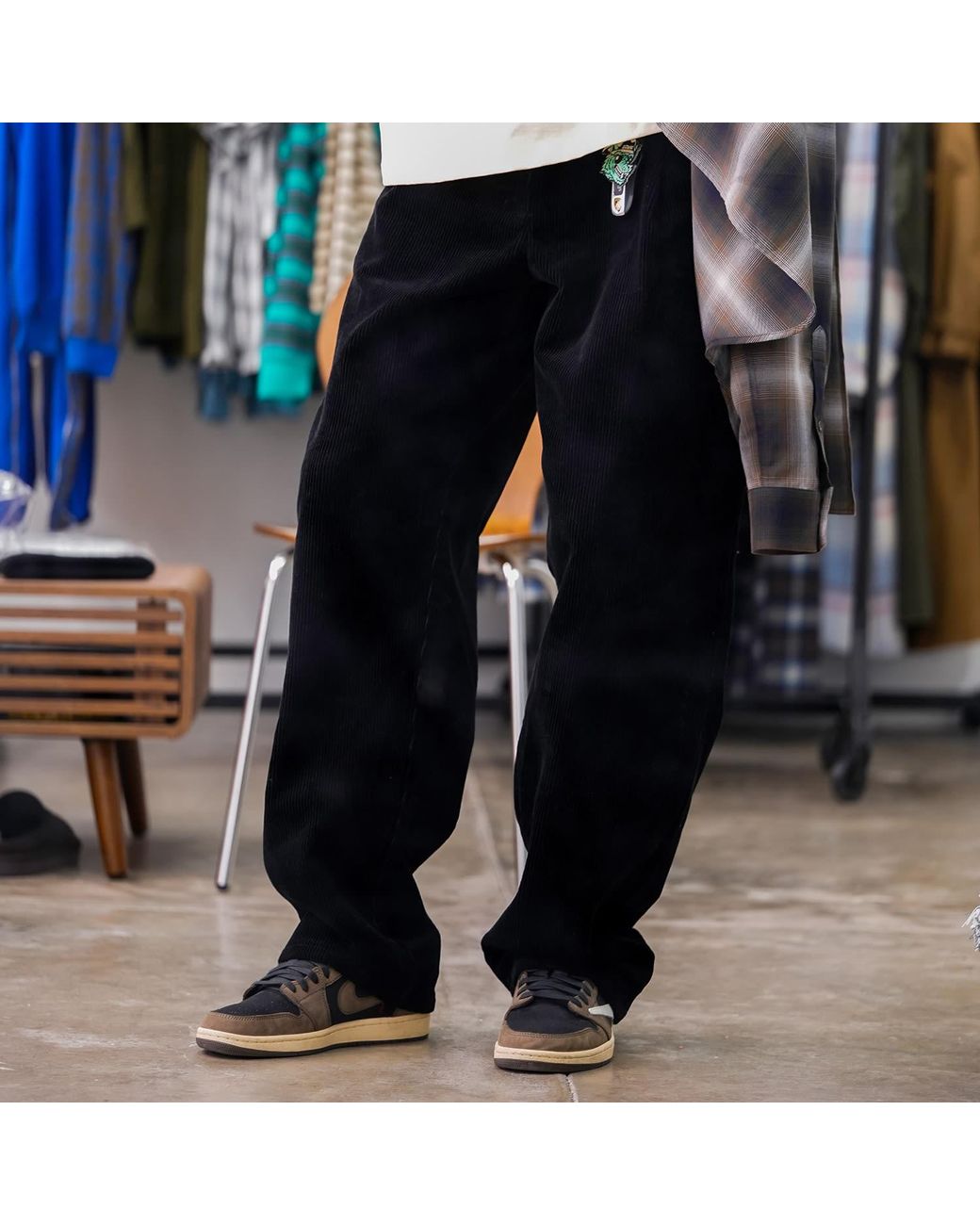 Éclectique Black Pleated Corduroy Trousers for men
