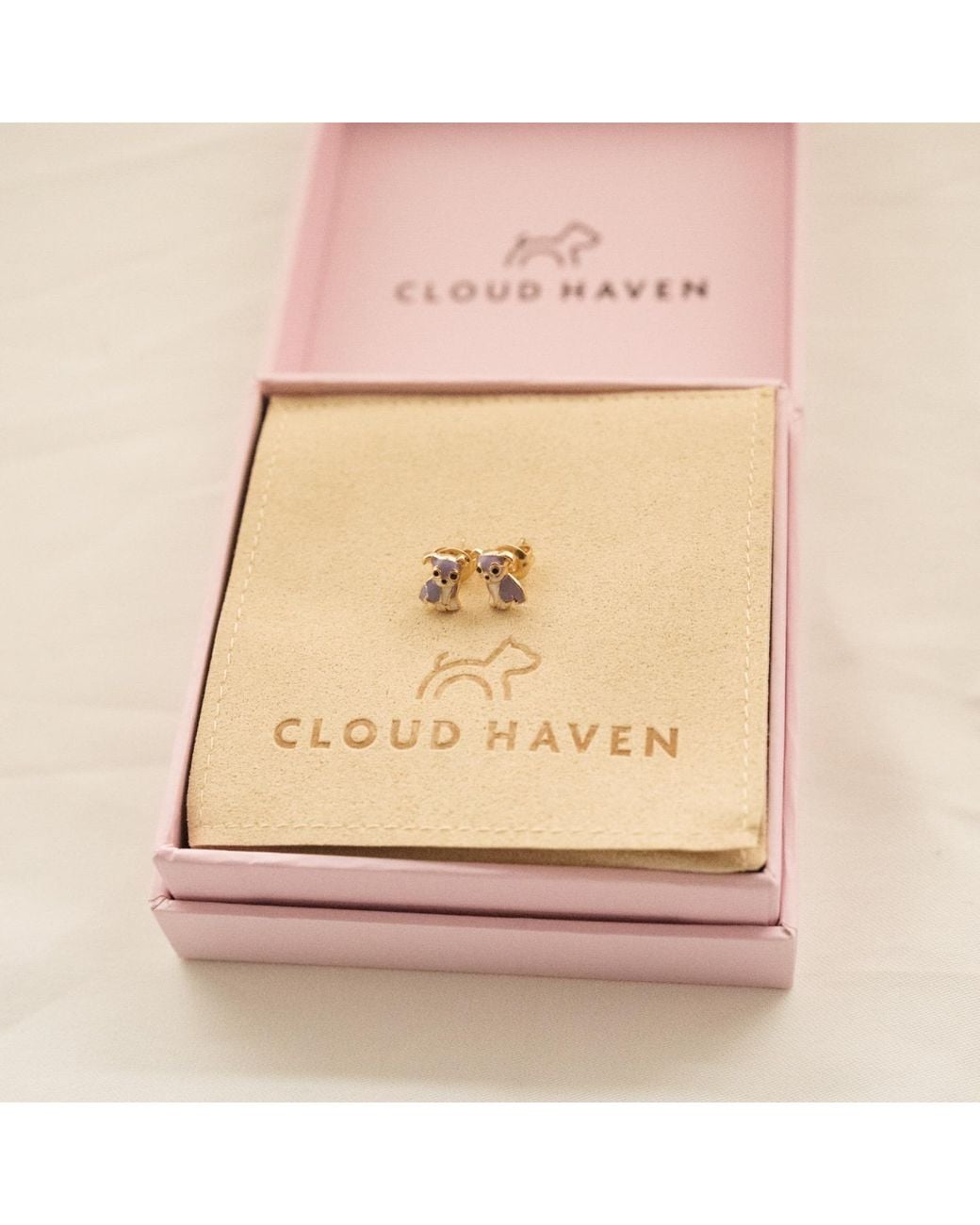 Cloud Haven Metallic Bulldog Stud Earrings