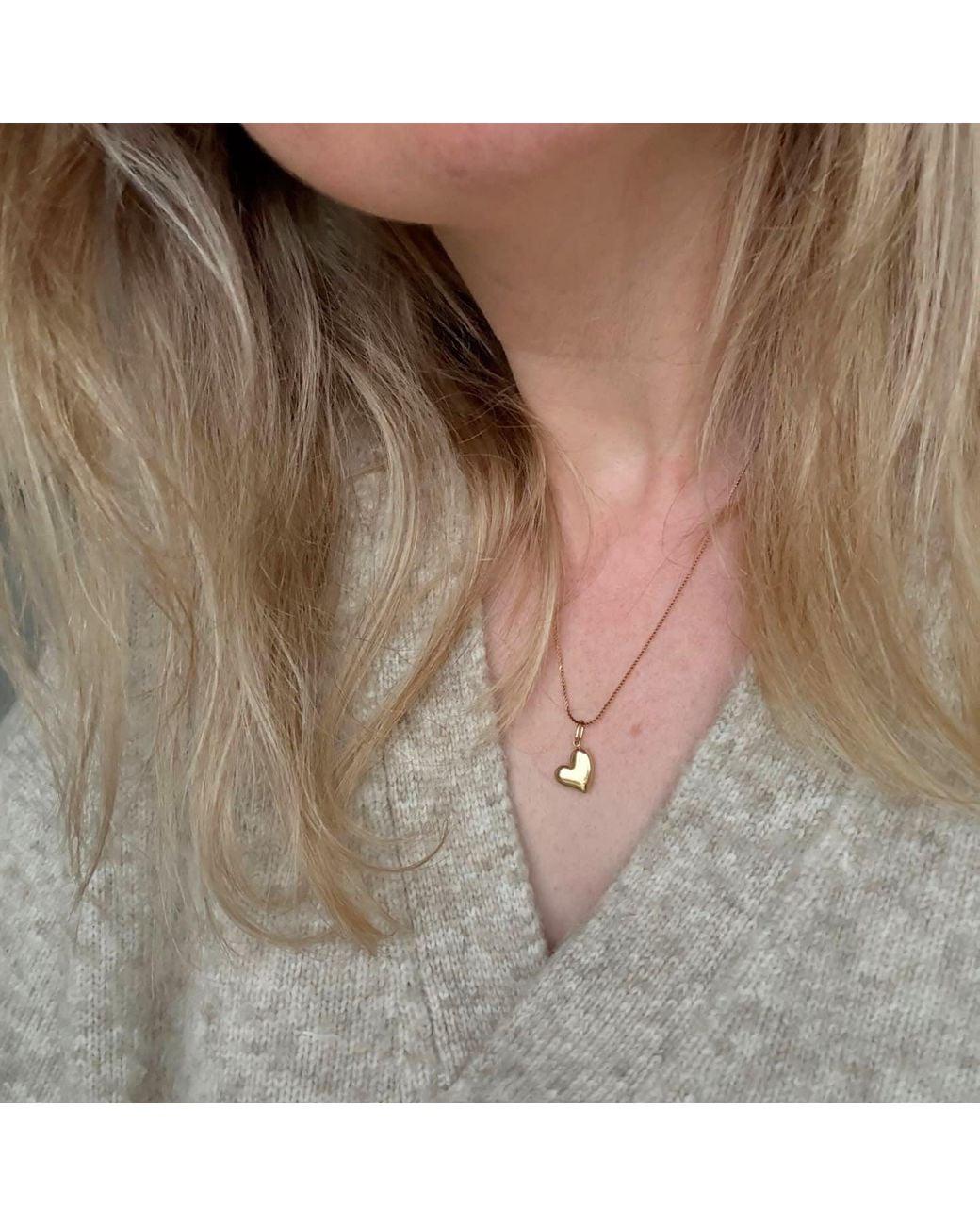 A Weathered Penny Metallic Tiny Heart Necklace