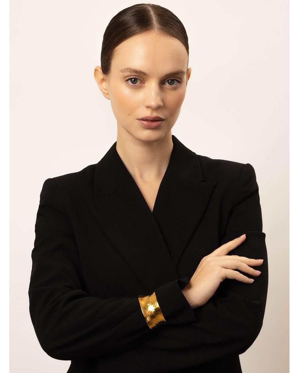 EVA REMENYI Metallic Rustic Bracelet