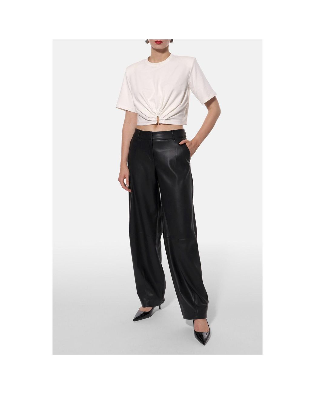 AGGI by HALEWSKI White Krisa Off Smocked Crop Top