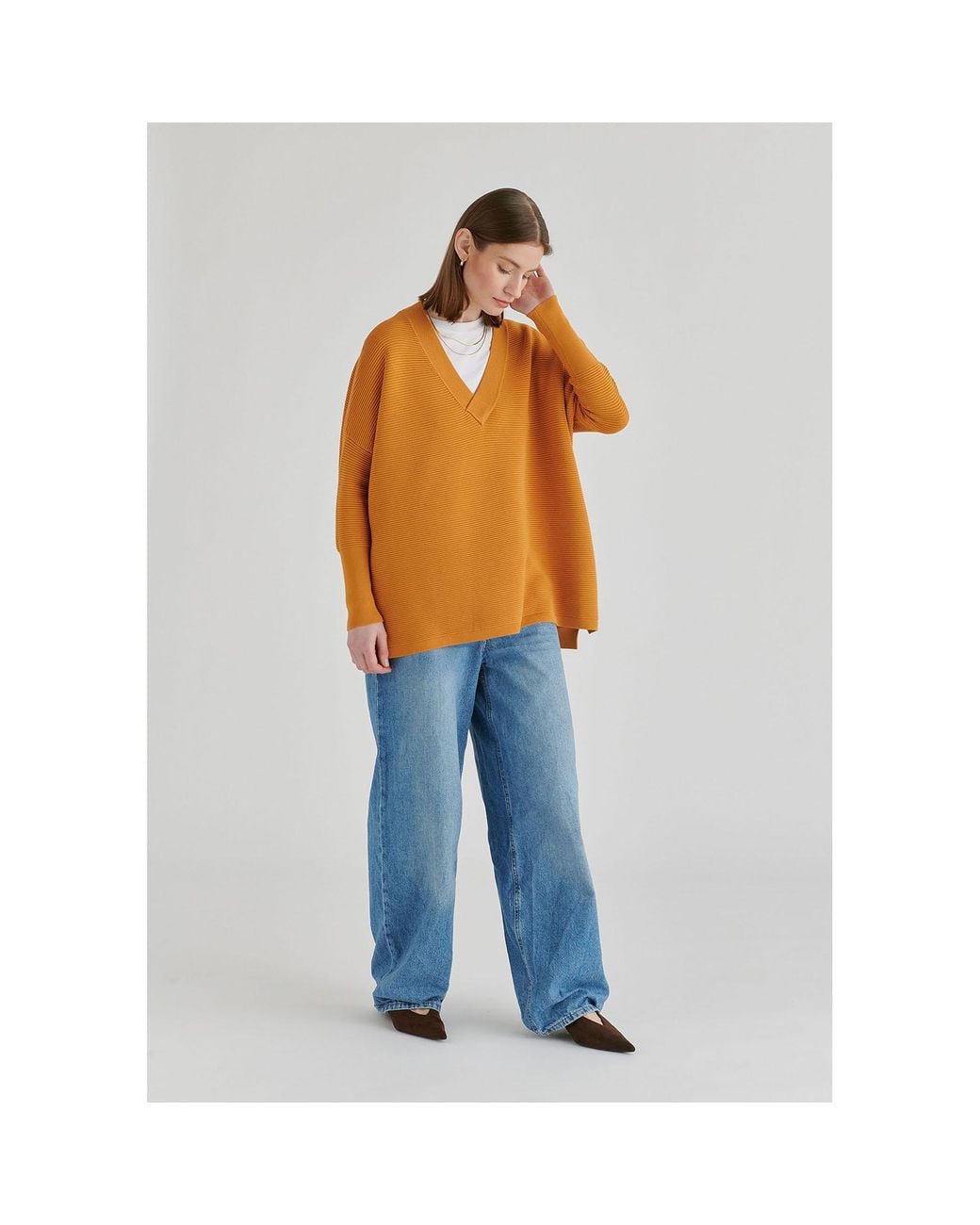 Paisie Orange V-Neck Ribbed Jumper