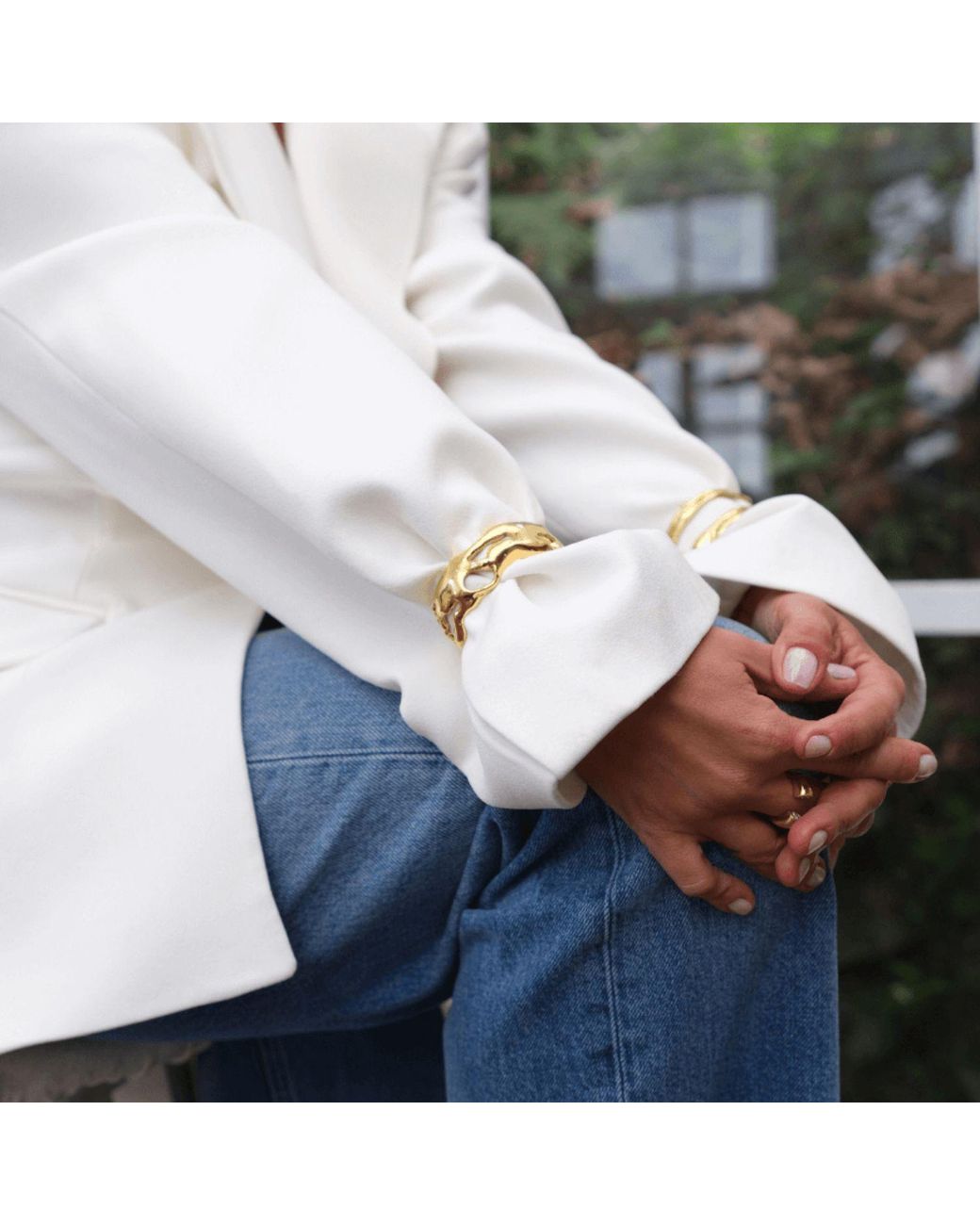 LINYA JEWELLERY Metallic Aruna Thick Cuff Bracelet