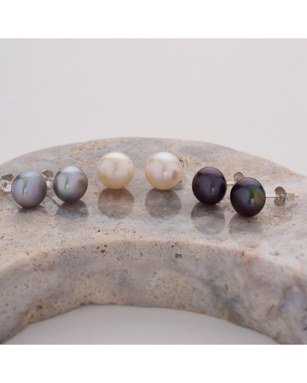 Nellou Jewellery White Large Pearl Button Stud Earrings