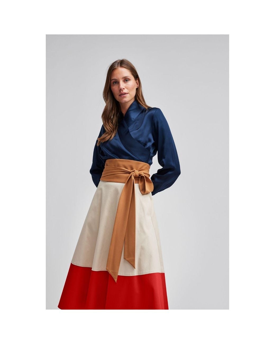 Marianna Déri Red Midi Skirt Sand