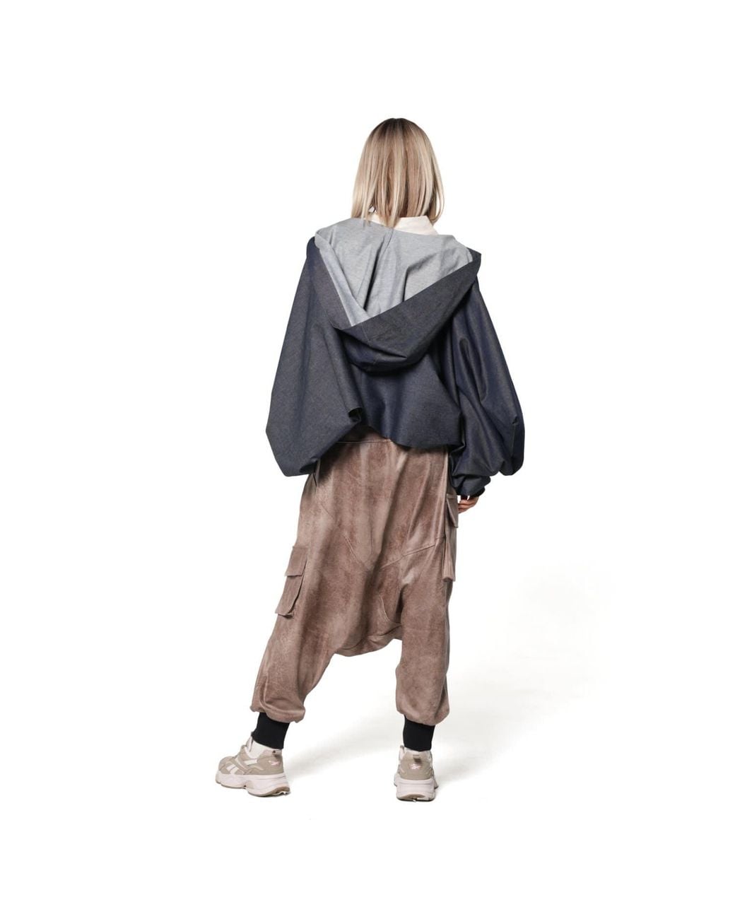 Metamorph Blue Extravagant Denim Jacket With Voluminous Sleeves