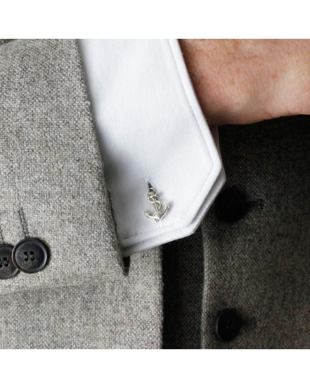 Lee Renee Metallic Anchor Cufflinks – for men