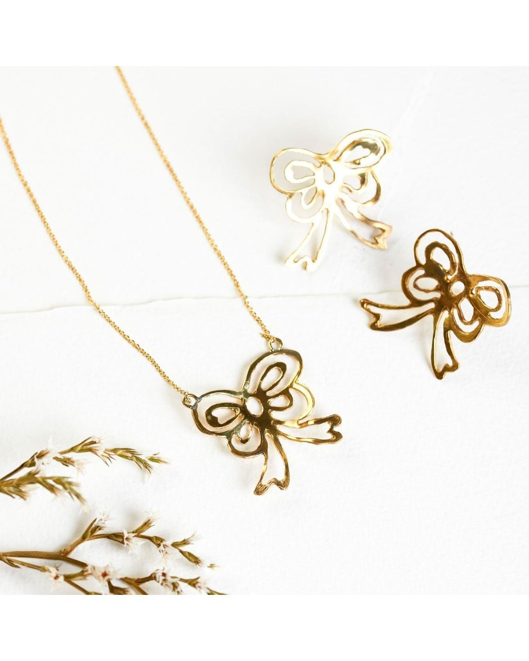 Lily Flo Jewellery Metallic Large Bow Necklace