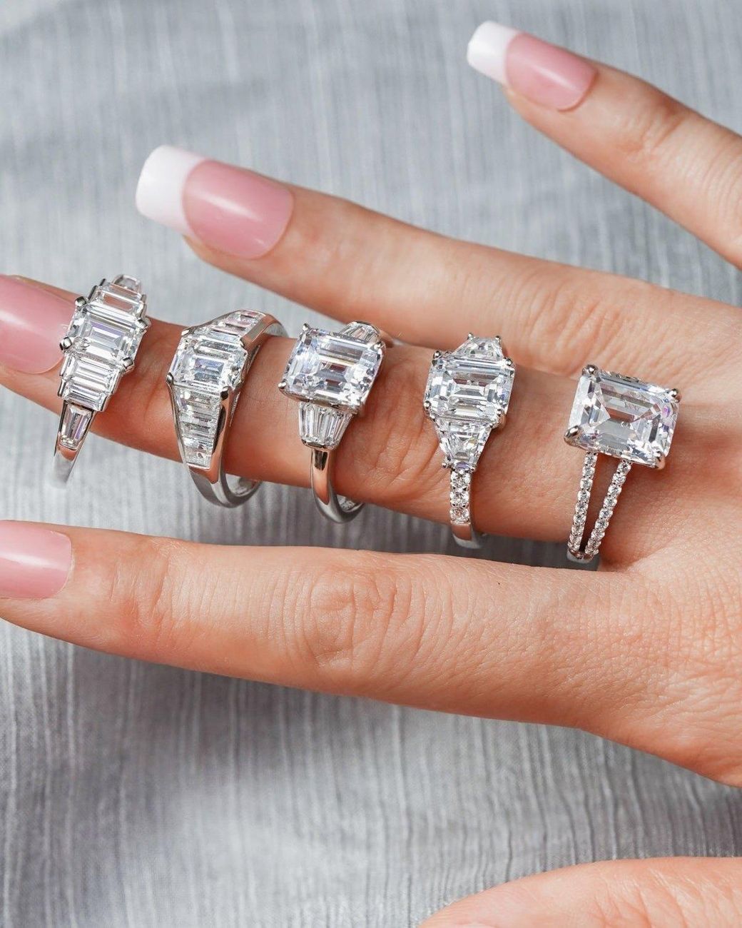 Diamonbliss Metallic Tapered Emerald Cut Baguette Engagement Ring