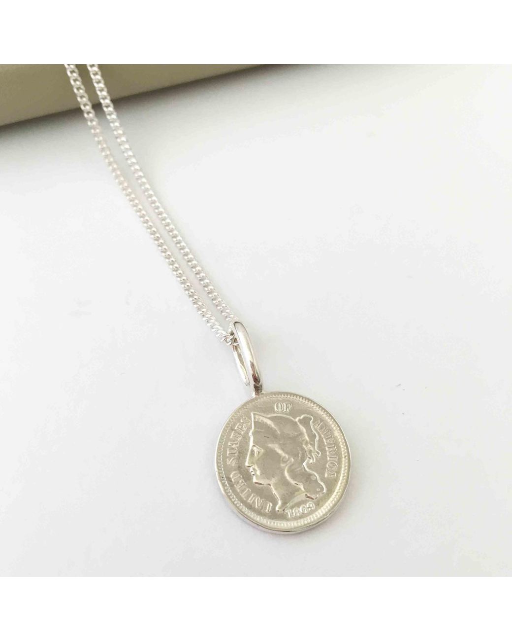 Katie Mullally Metallic American Coin & Chain for men