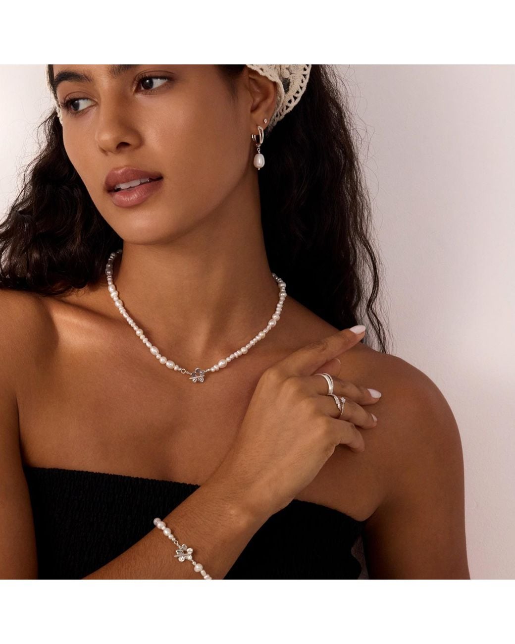 Vanhi White Noor Pavé Triple Band Ring