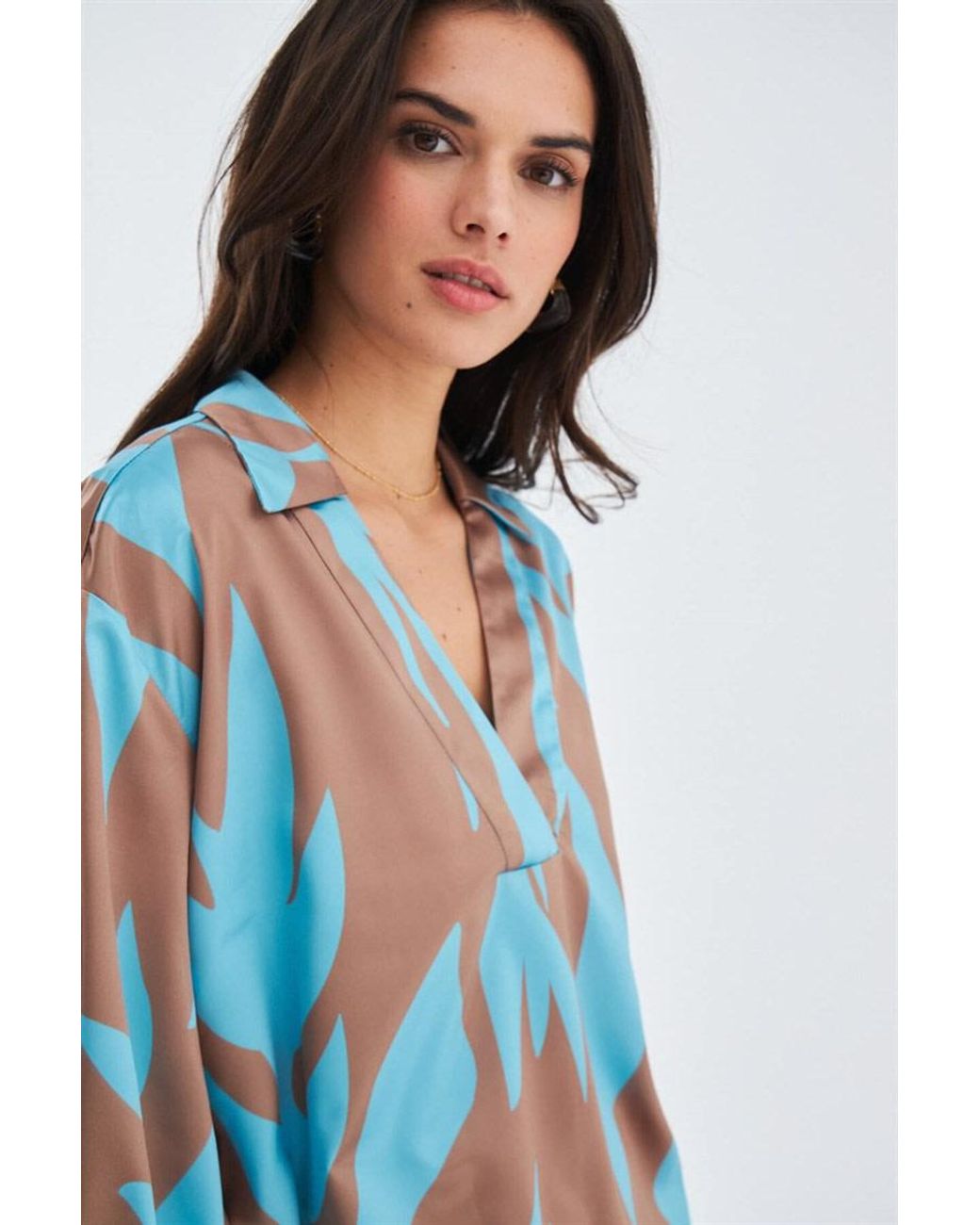 Peraluna Blue Kalinda Loose Fit Seasonal Satin Below-Knee Dress