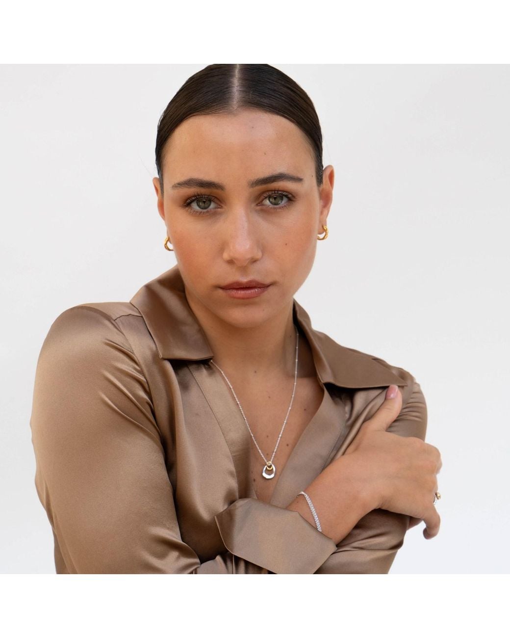 Dower & Hall Metallic Entwined Small Double Oval Pendant