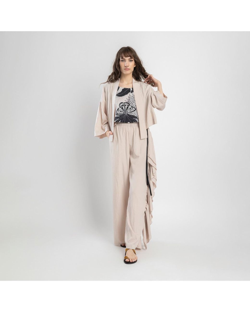ARTISTA White Neutrals Charm Frill Pants