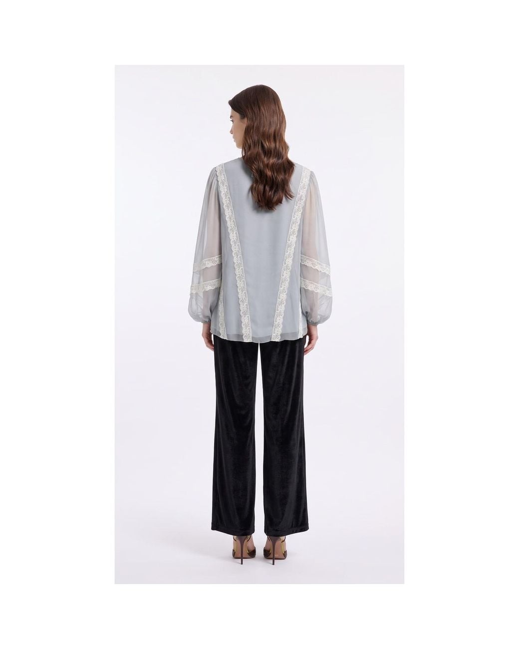 concept A trois Purple Pearl- Blouse With Fine Tulle And Ivory Lace