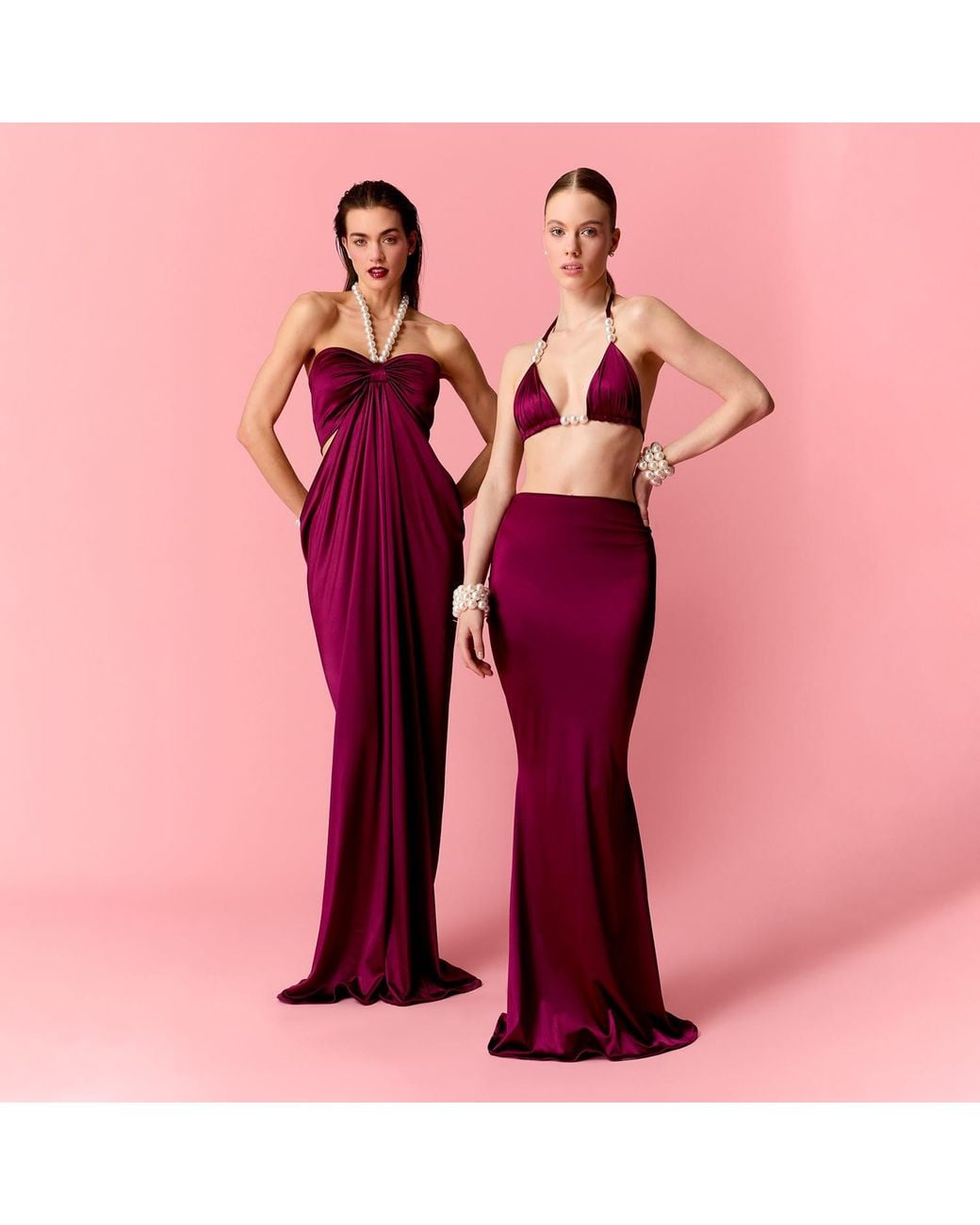 Nur Karaata Red Mermaid Burgundy Skirt