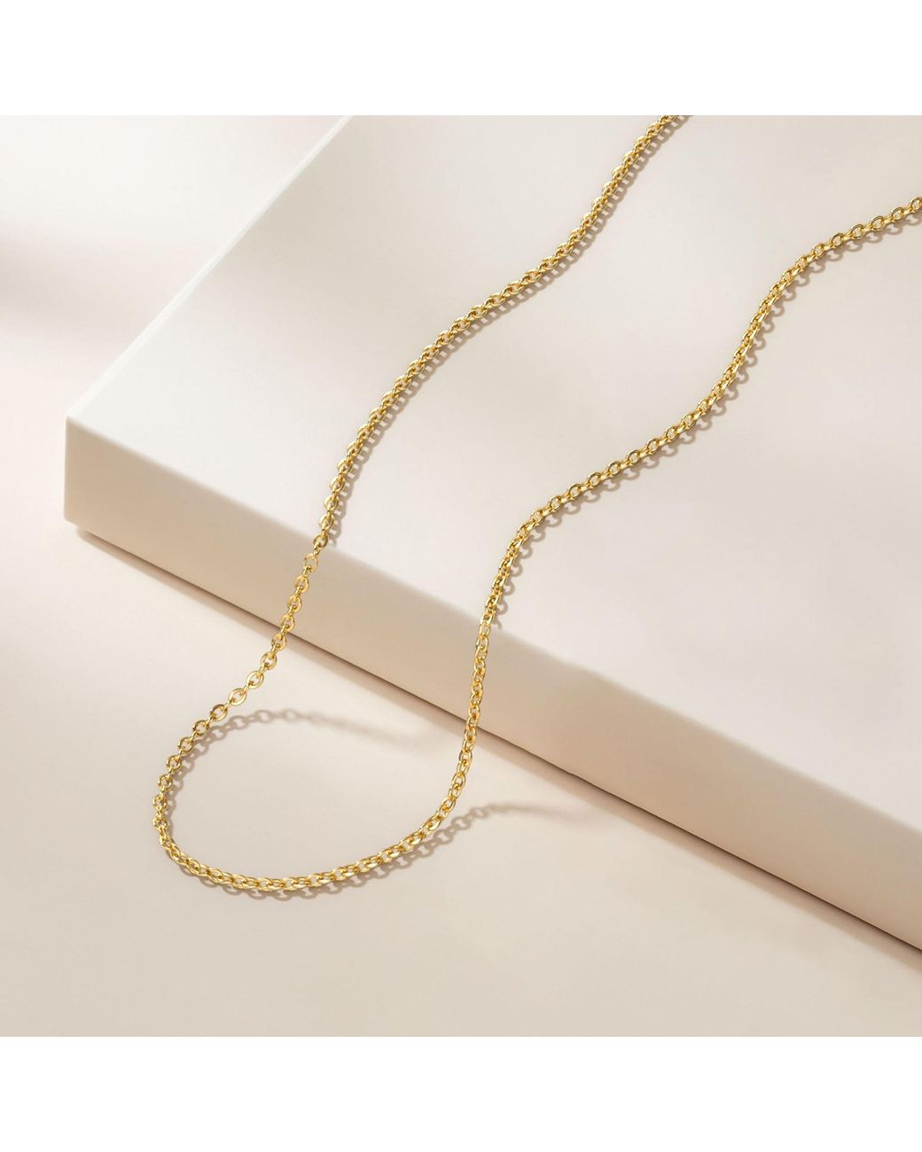 Vanimy Metallic Basic Chain Necklace
