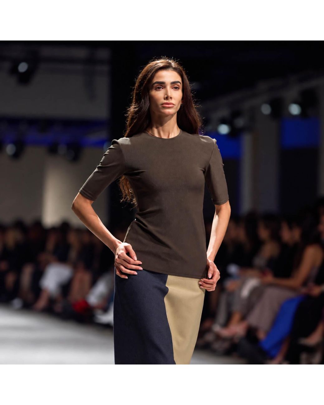 Elamins Brown Three Quarter Sleeve Top