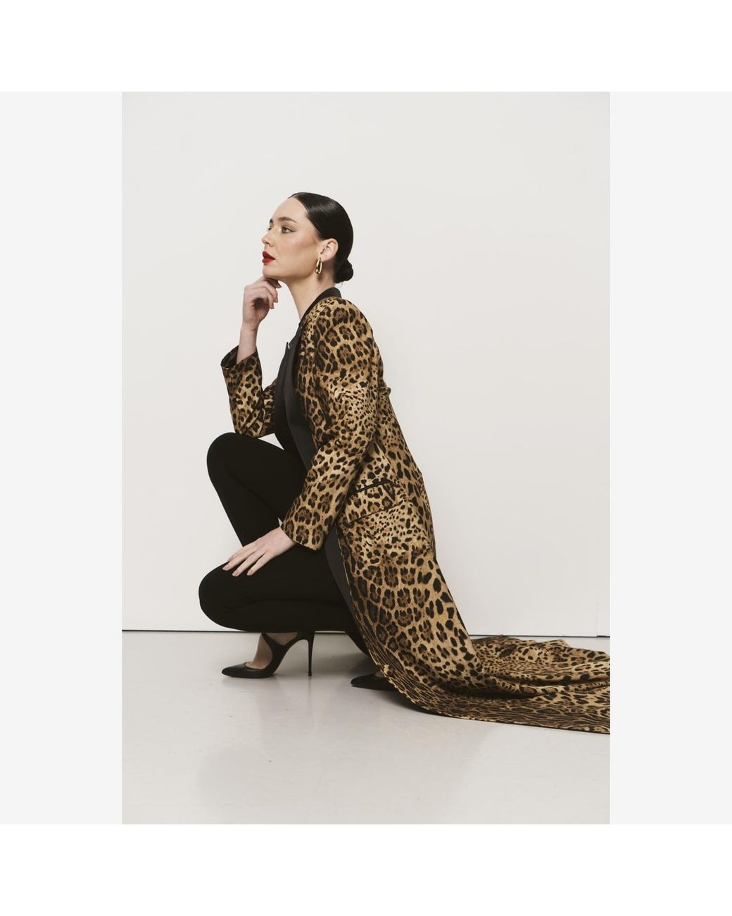 Roqaia Fashion House Black Felin Muse