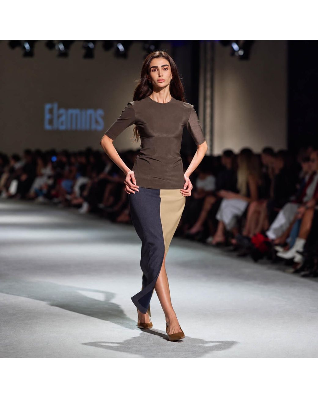 Elamins Brown Three Quarter Sleeve Top