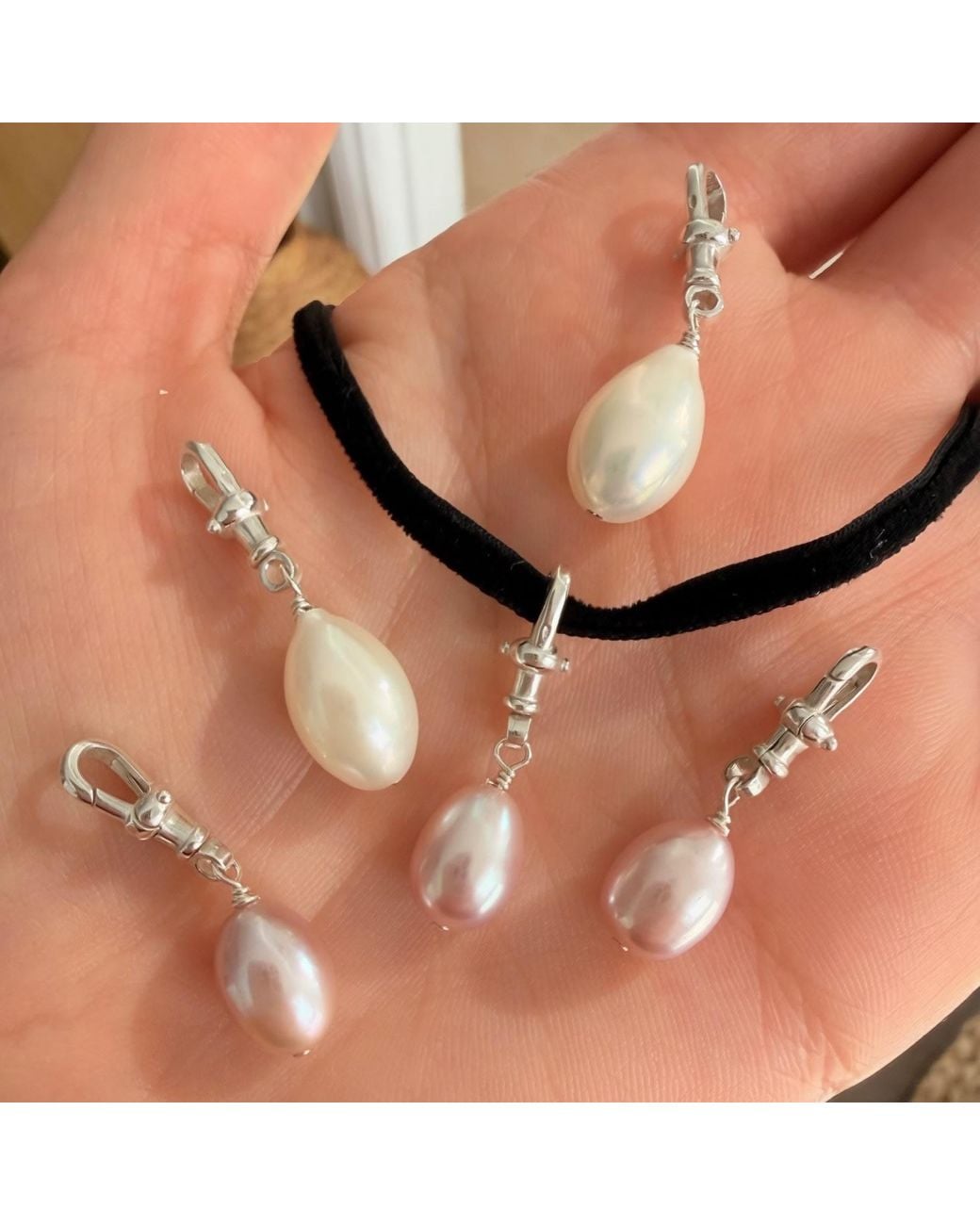 Leni James White The Francesca Pearl Drop Choker