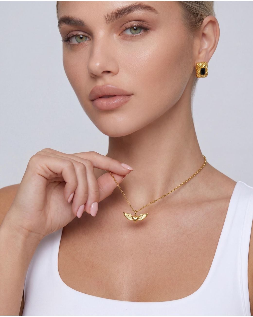 Elk & Bloom Metallic Chunky 14K Molten Wave Stud Earrings