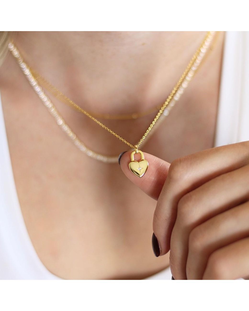 Nazzar Metallic Diamond Burst Heart Pendant Necklace