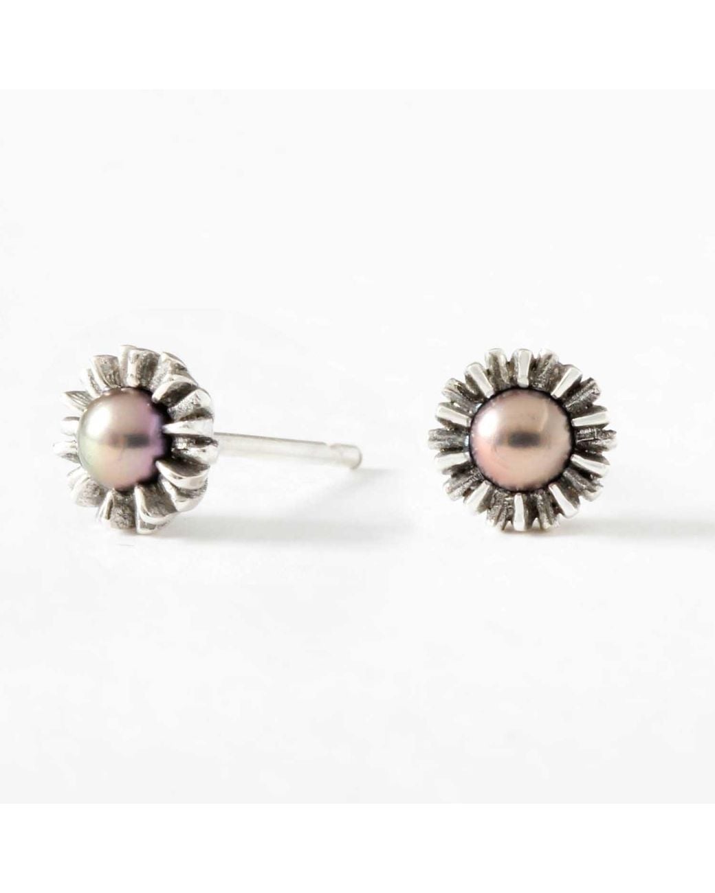 Lee Renee Metallic Dahlia Bud Peacock Pearl Earrings –