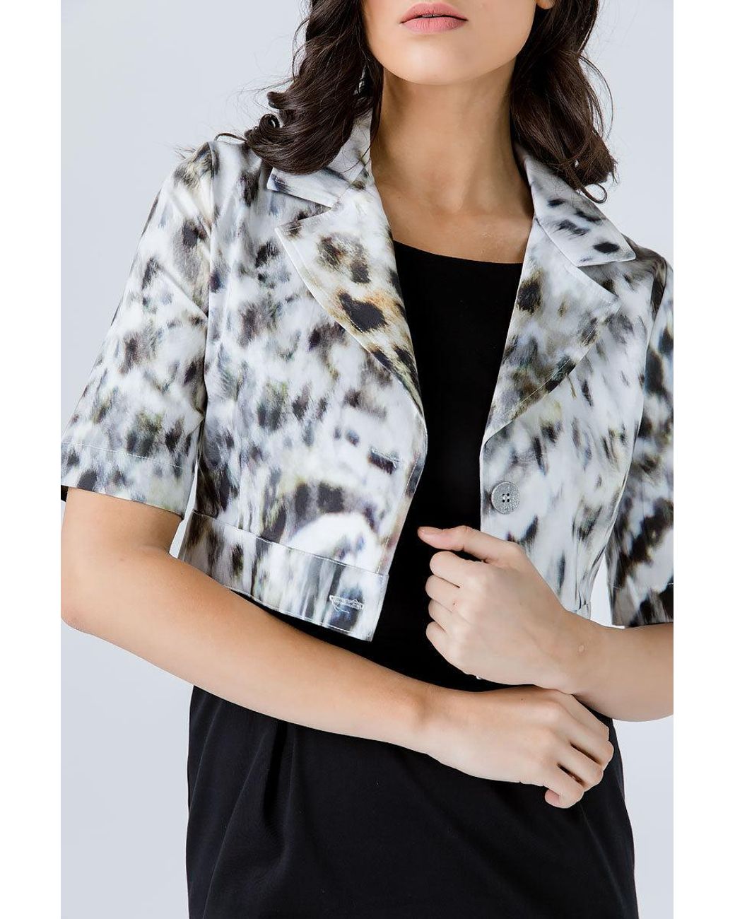 Conquista White Animal Print Crop Jacket