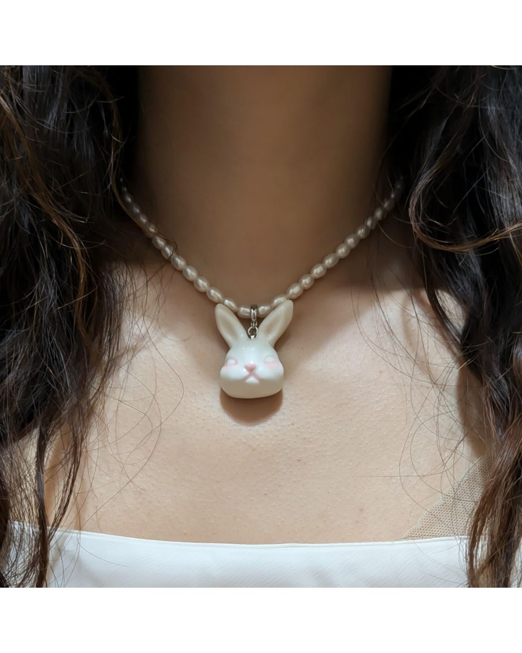 H2 Studio Metallic Grumpy Bunny Porcelain Freshwater Pearl Necklace