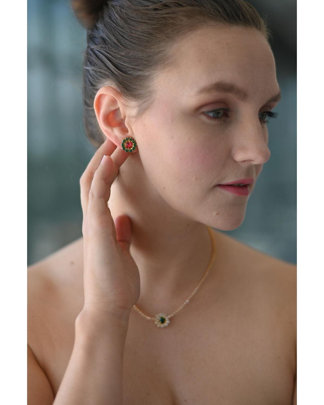 The Pink Reef White Tiny Georgian Stud