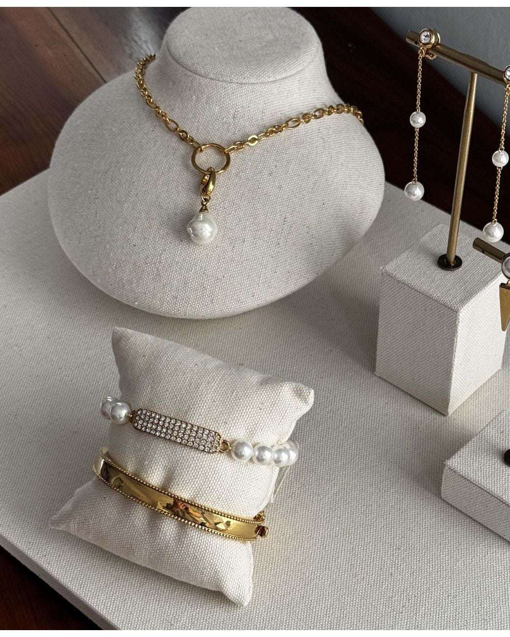 Emma Holland Jewellery Metallic Pearl & Crystal Bar Bracelet