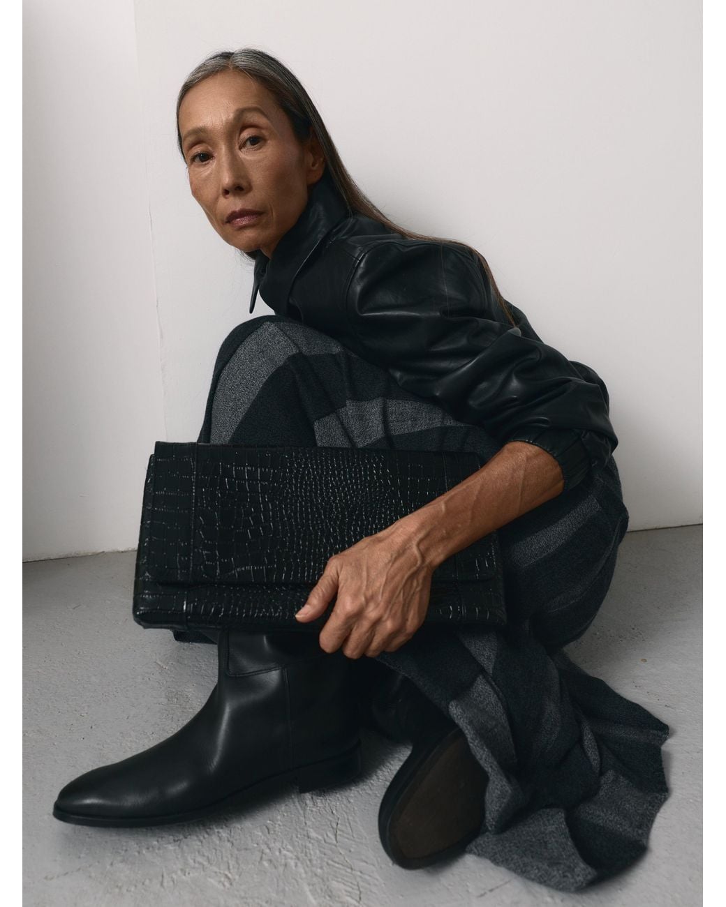 Sita Nevado Black Carrie Bag