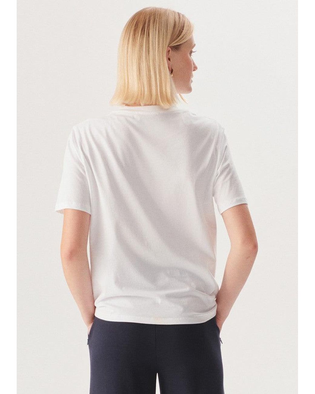 Exquise White Regular Oversized Embroidered Teagan Tee