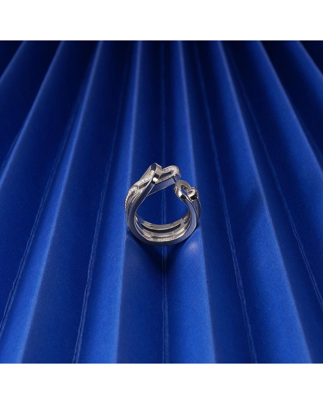 Meulien Metallic Budding Flower Ring Set