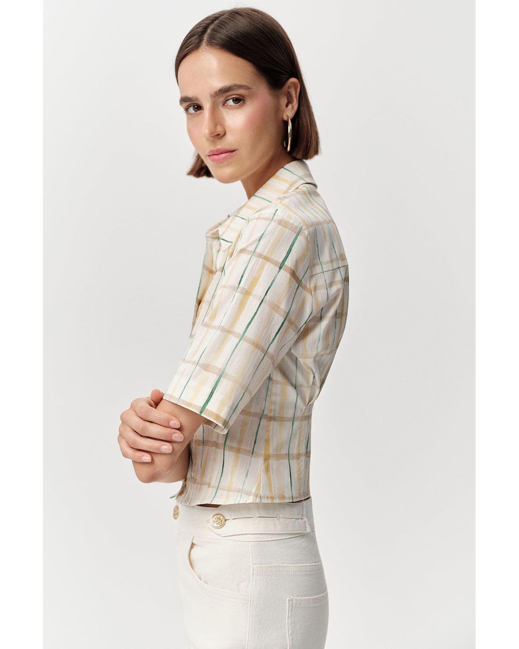 Exquise Natural Neutrals Alezae Short Sleeve Crop Shirt