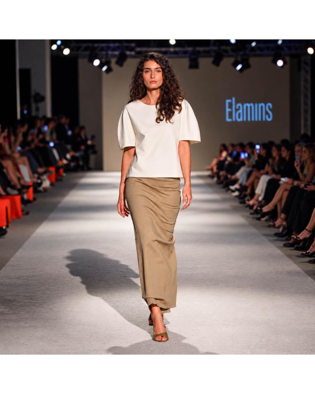 Elamins White Structured Butterfly Top