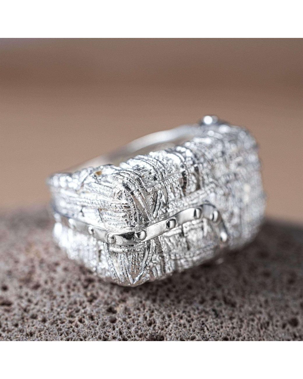 German Kabirski Metallic Fibril Ring With Twisted And Tangled Wirework Structure