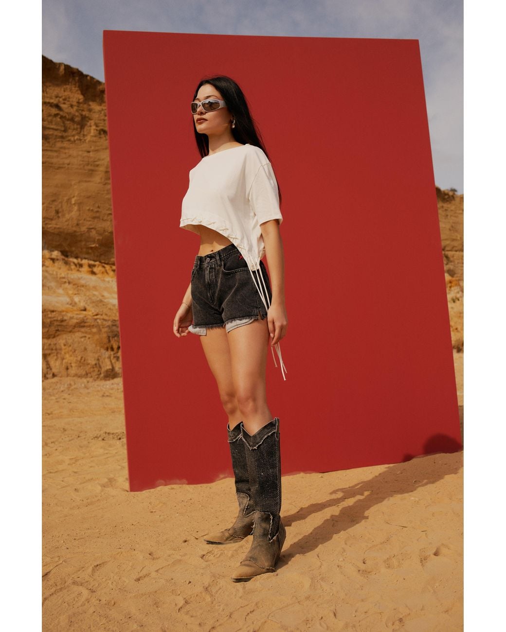 Pcfg White Free Heaven Crop String Tshirt