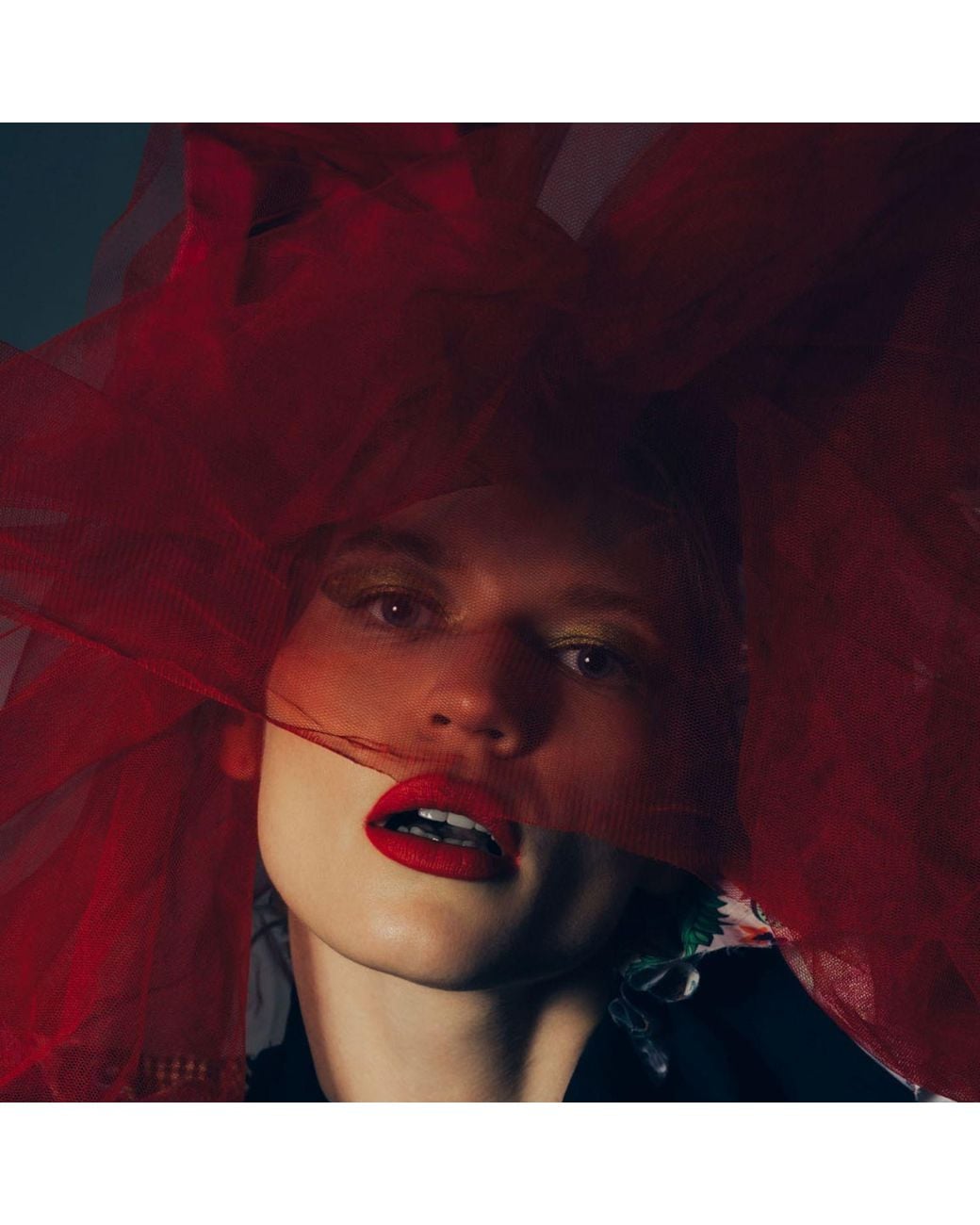 Miro Misljen Red Headband Wedding With Veil
