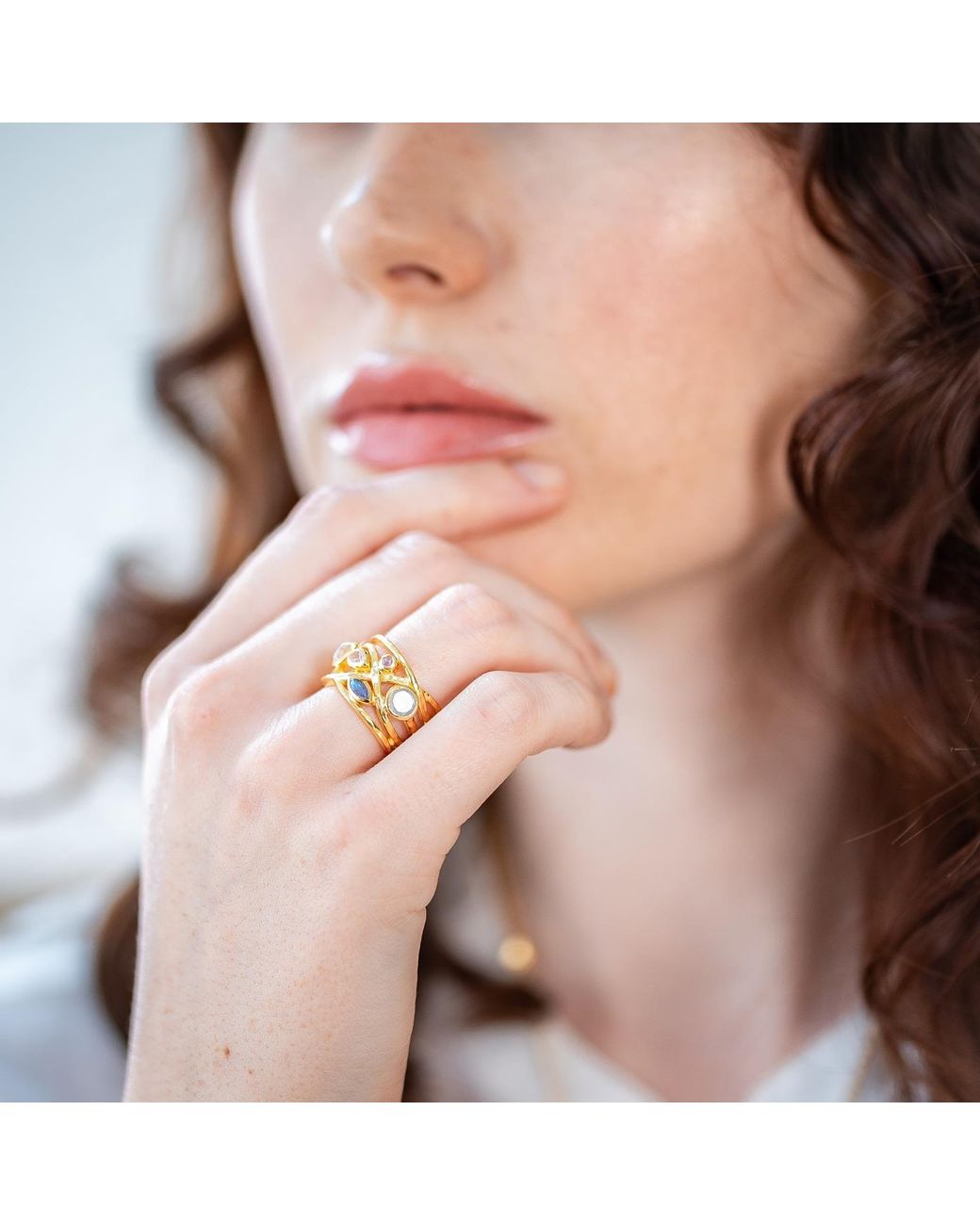 Neola Design Metallic Liana Cocktail Ring Onyx, Peridot & Chrysoprase